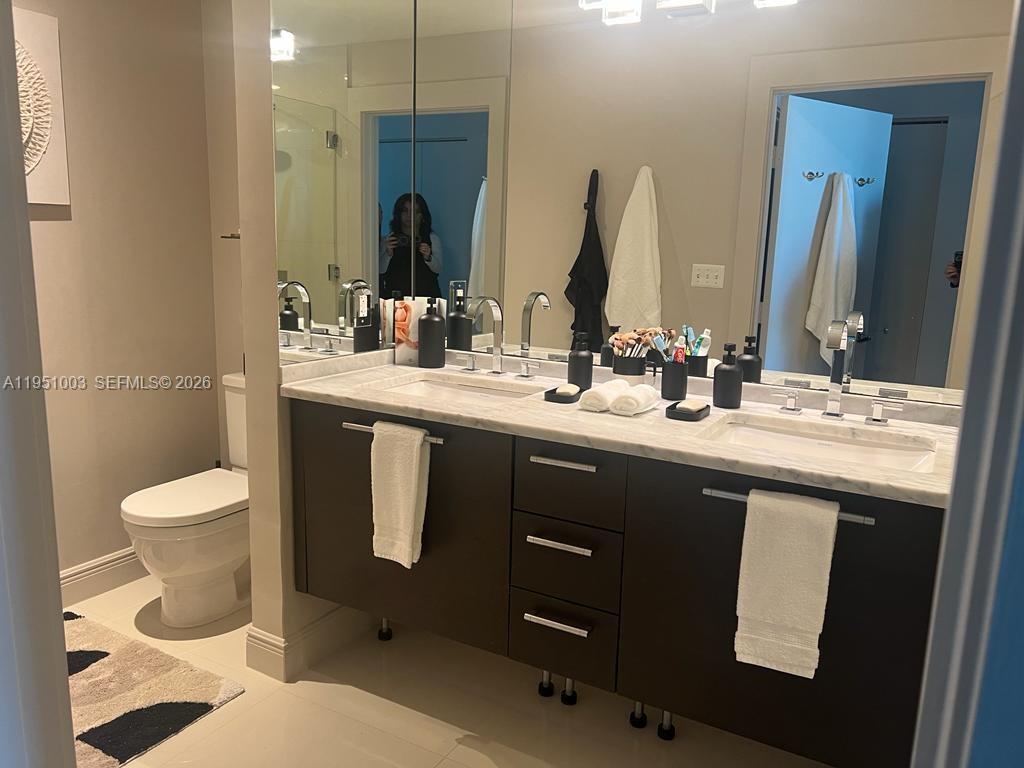 900 Biscayne Blvd #3908, Miami FL 33132
