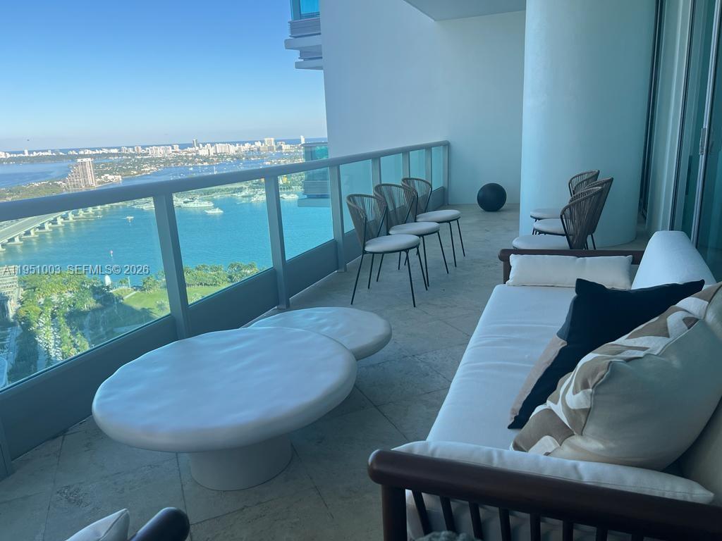 900 Biscayne Blvd #3908, Miami FL 33132
