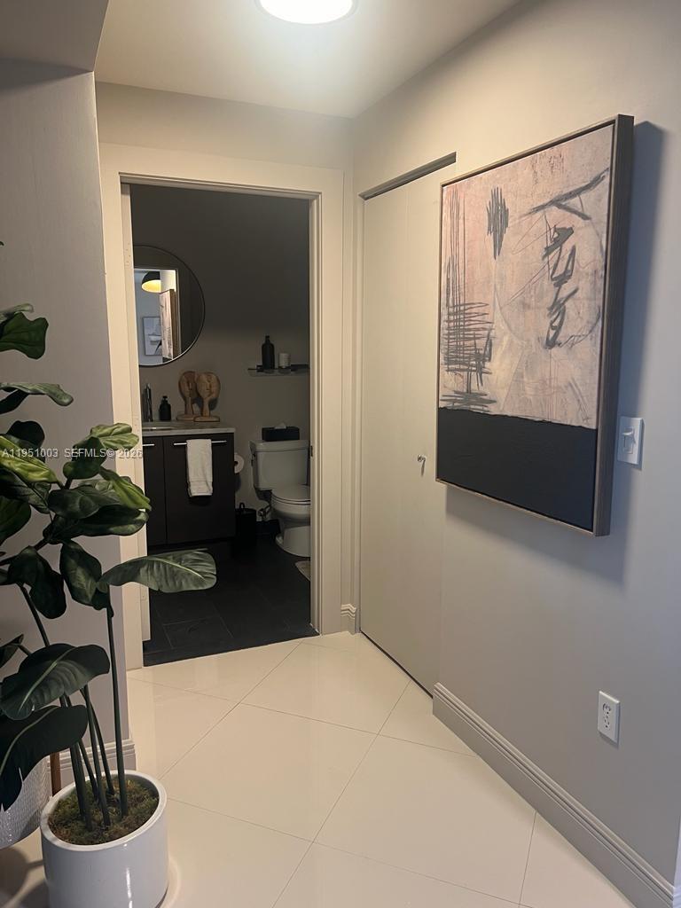 900 Biscayne Blvd #3908, Miami FL 33132