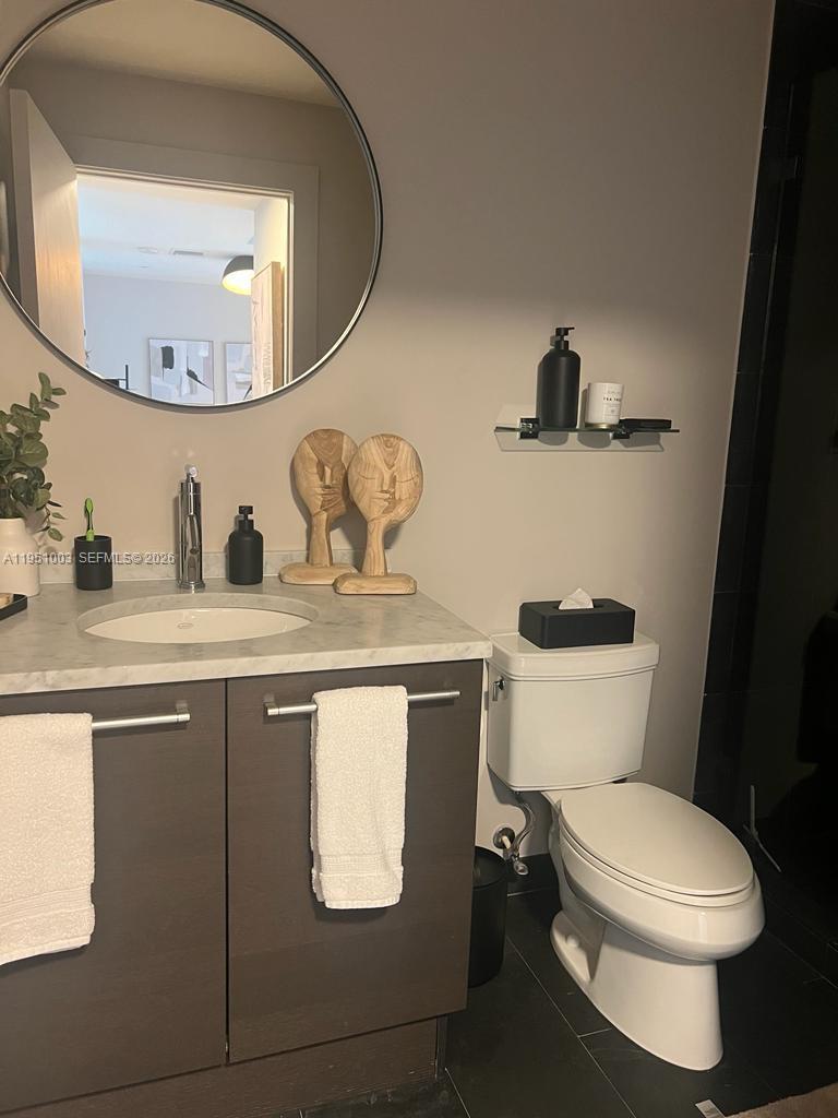 900 Biscayne Blvd #3908, Miami FL 33132