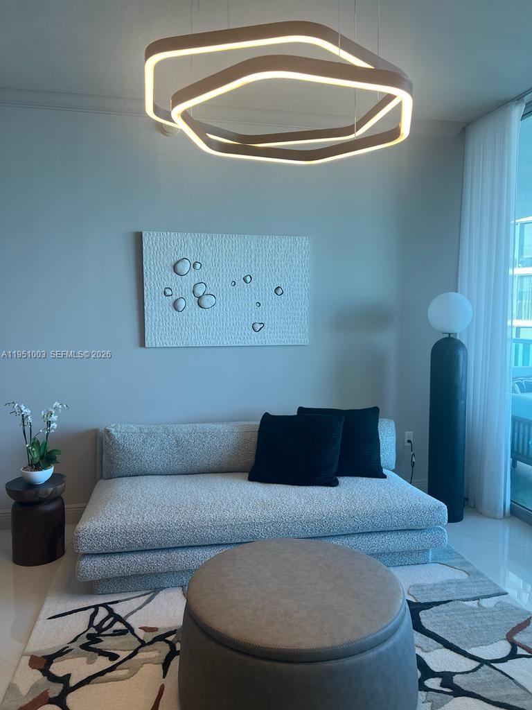 900 Biscayne Blvd #3908, Miami FL 33132