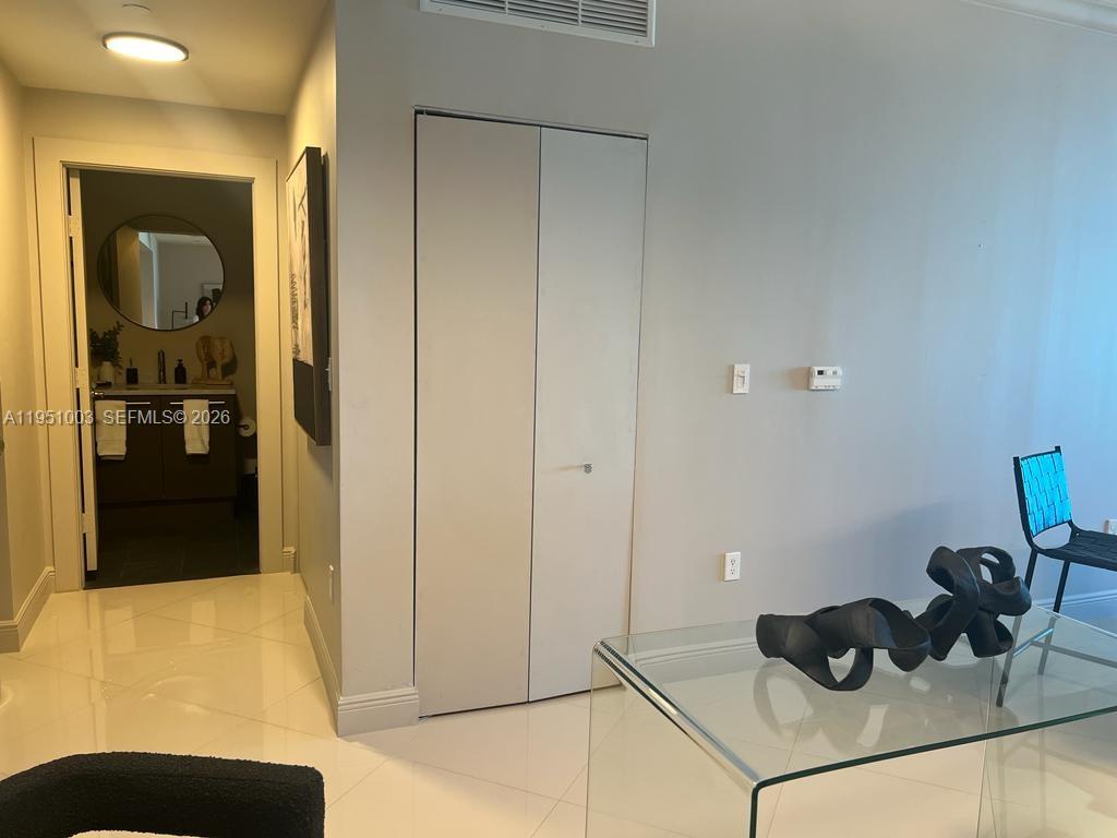 900 Biscayne Blvd #3908, Miami FL 33132