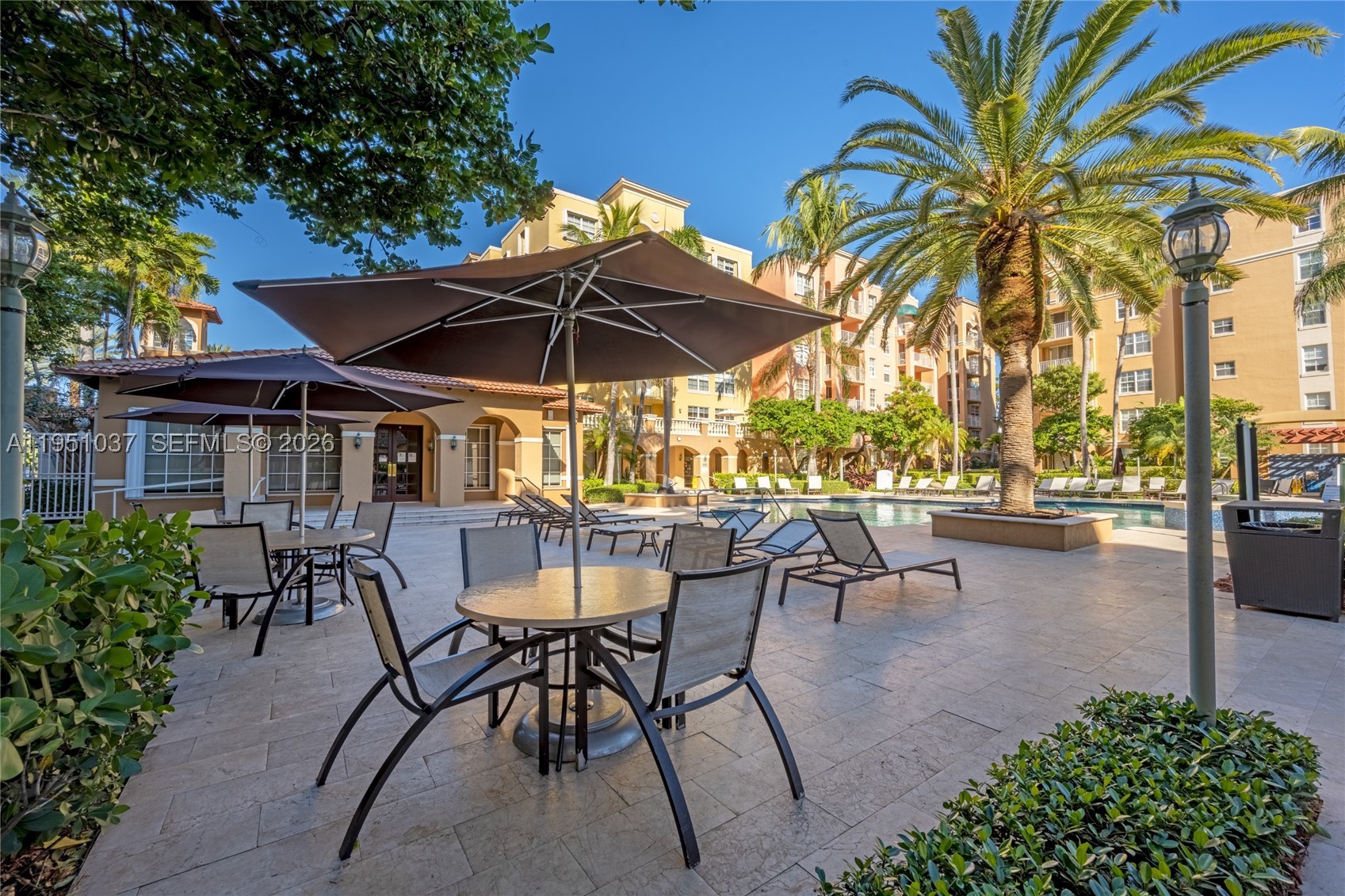 19555 E Country Club Dr #8303, Aventura FL 33180