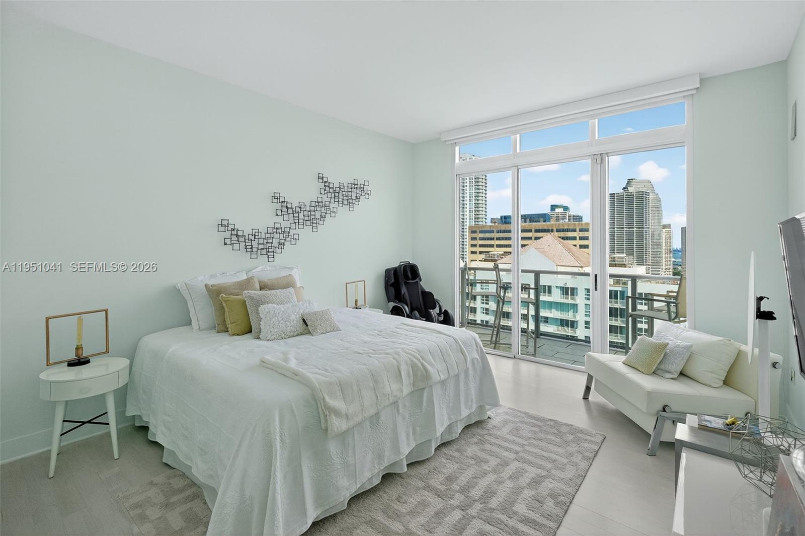 1155 Brickell Bay Dr #PH210, Miami FL 33131