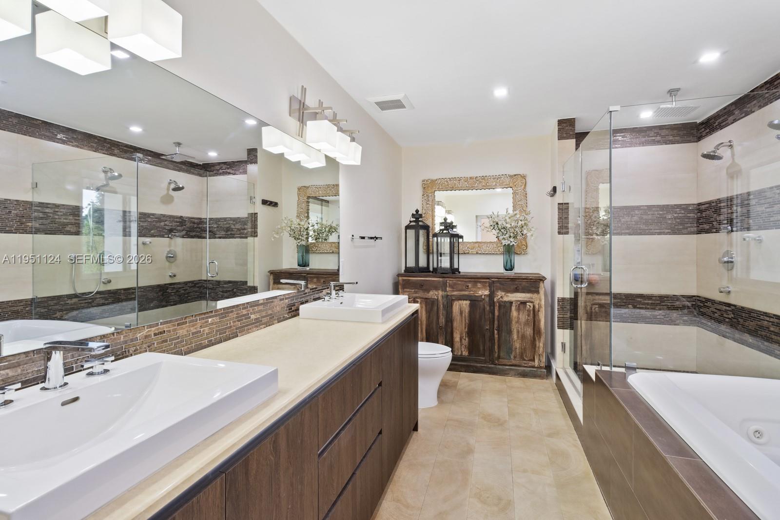 5601 Maggiore St, Coral Gables FL 33146