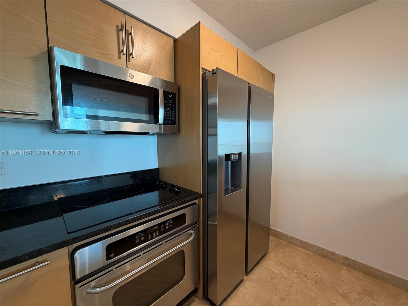 31 SE 5th St #3009, Miami FL 33131