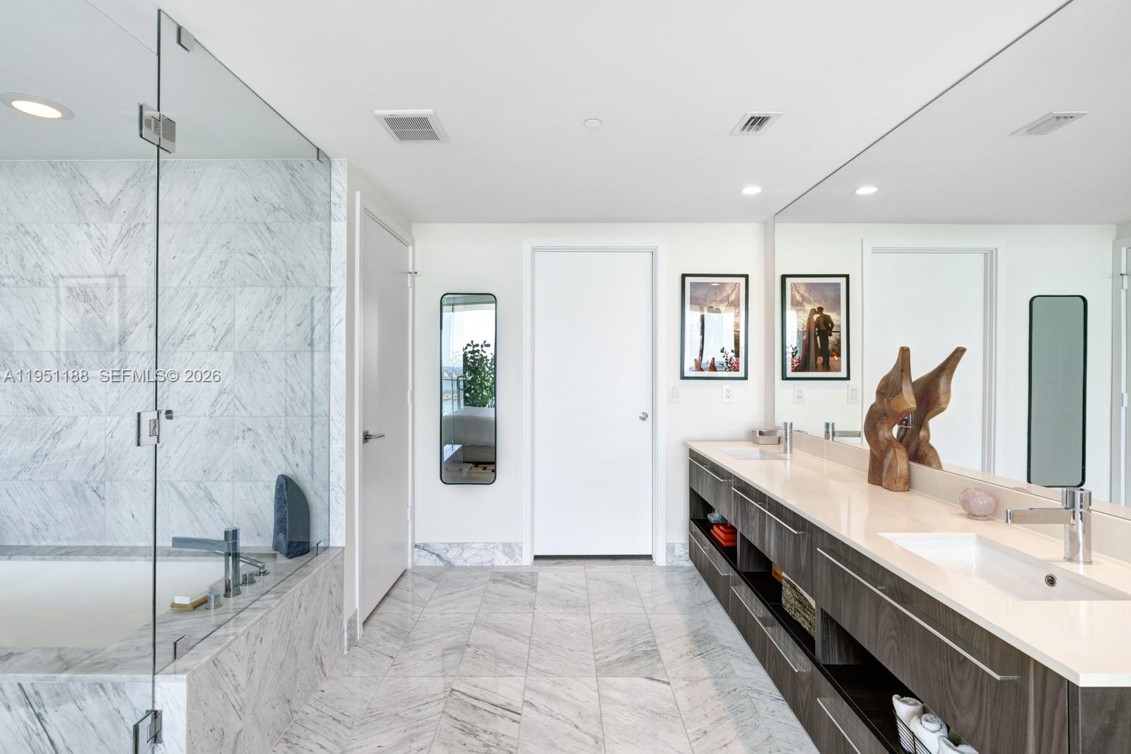 3131 NE 7th Ave #3905, Miami FL 33137