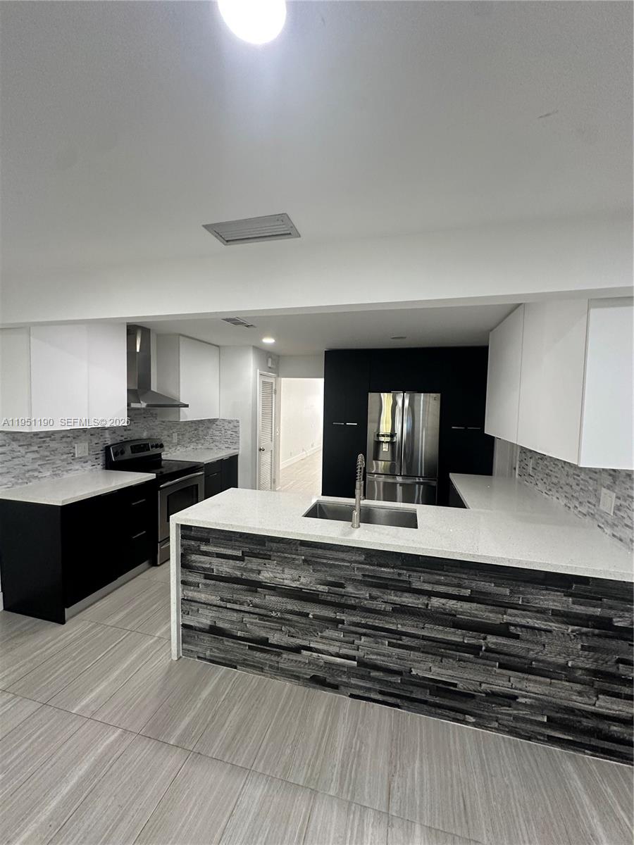 3199 Coral Hills Dr #4, Coral Springs FL 33065