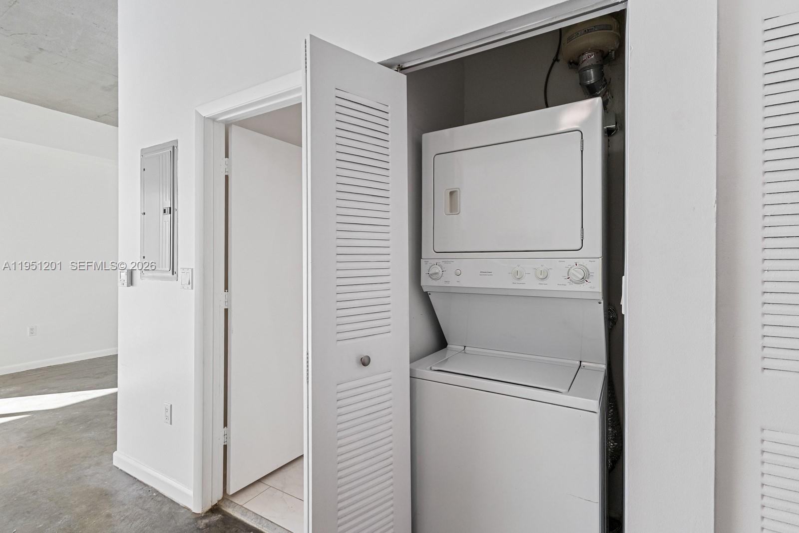 133 NE 2nd Ave #1104, Miami FL 33132