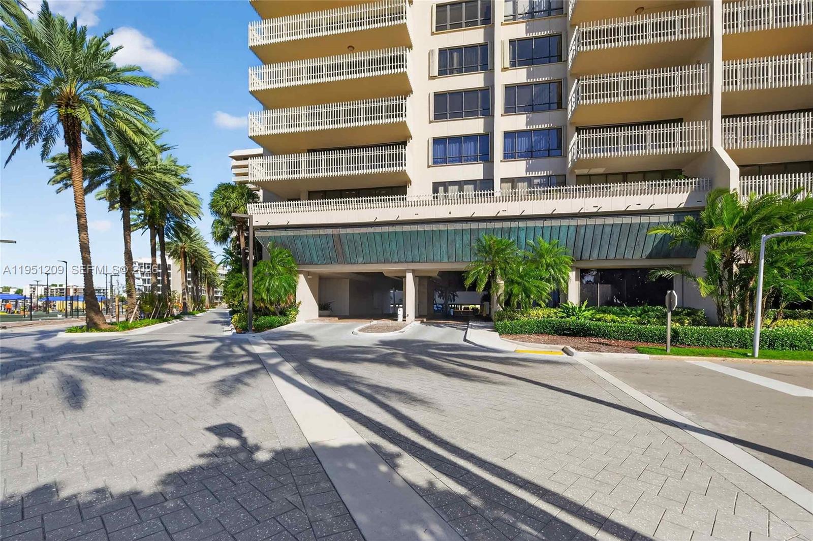 1 Grove Isle Dr #A303, Miami FL 33133