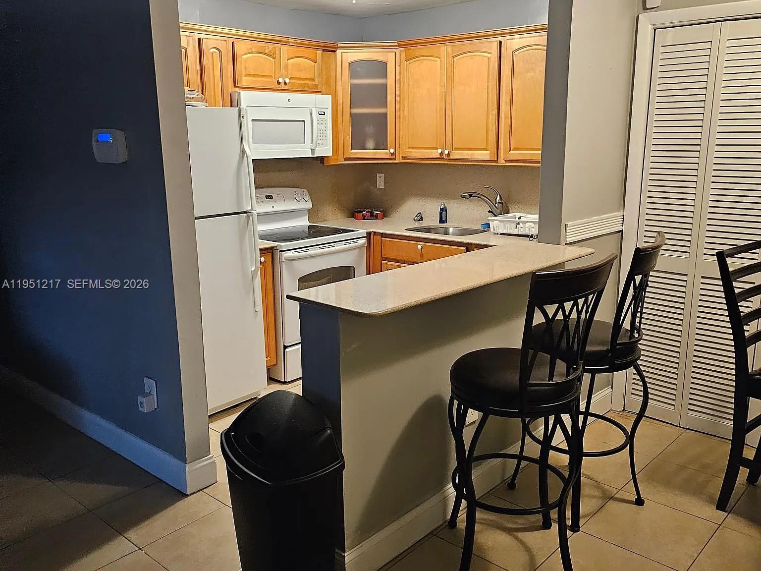 1100 Salzedo St #1A, Coral Gables FL 33134