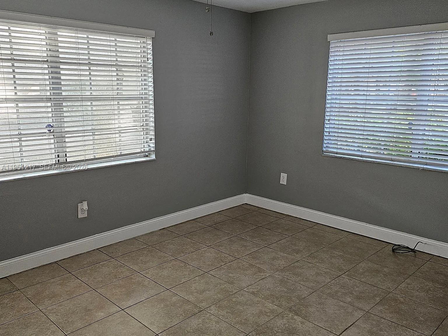 1100 Salzedo St #1A, Coral Gables FL 33134