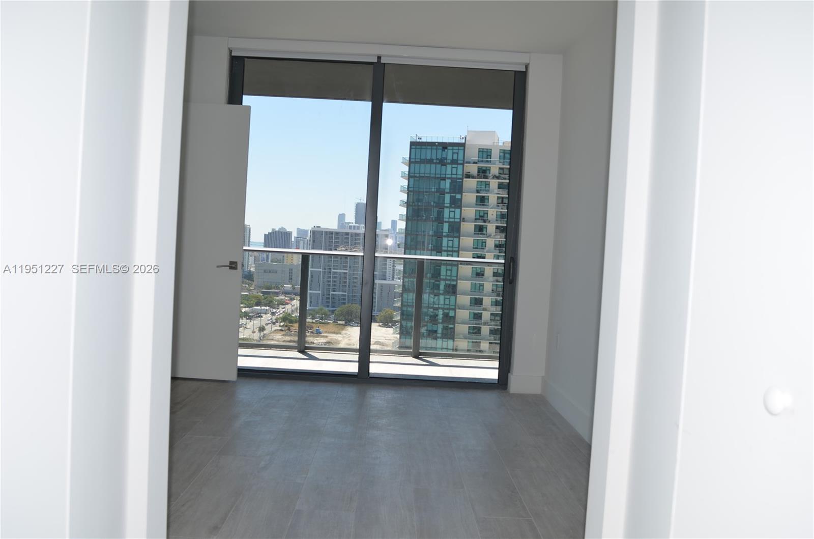 121 NE 34th St #1803, Miami FL 33137