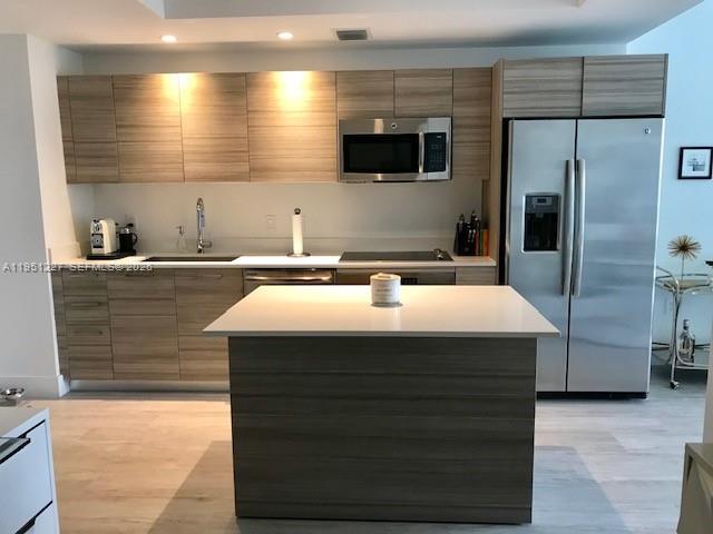 121 NE 34th St #1803, Miami FL 33137