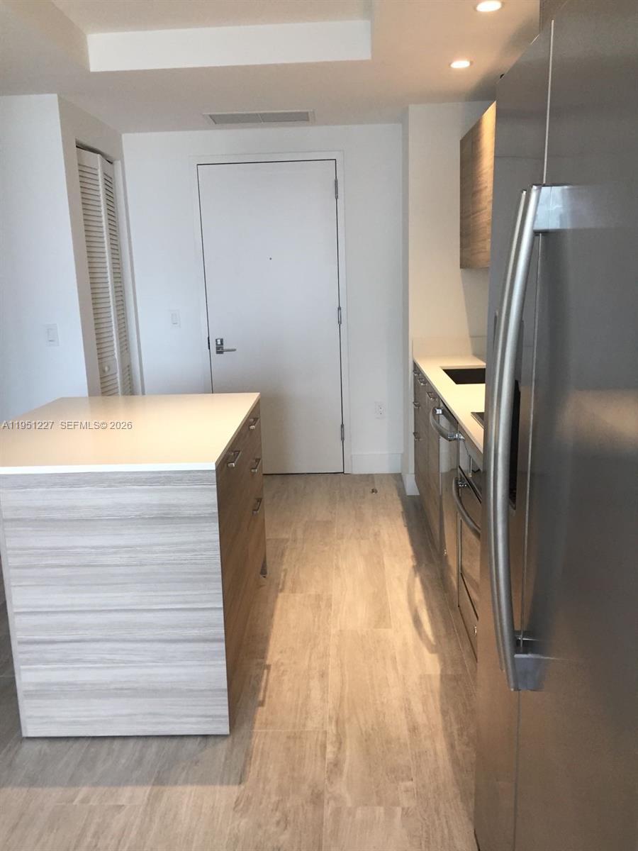 121 NE 34th St #1803, Miami FL 33137