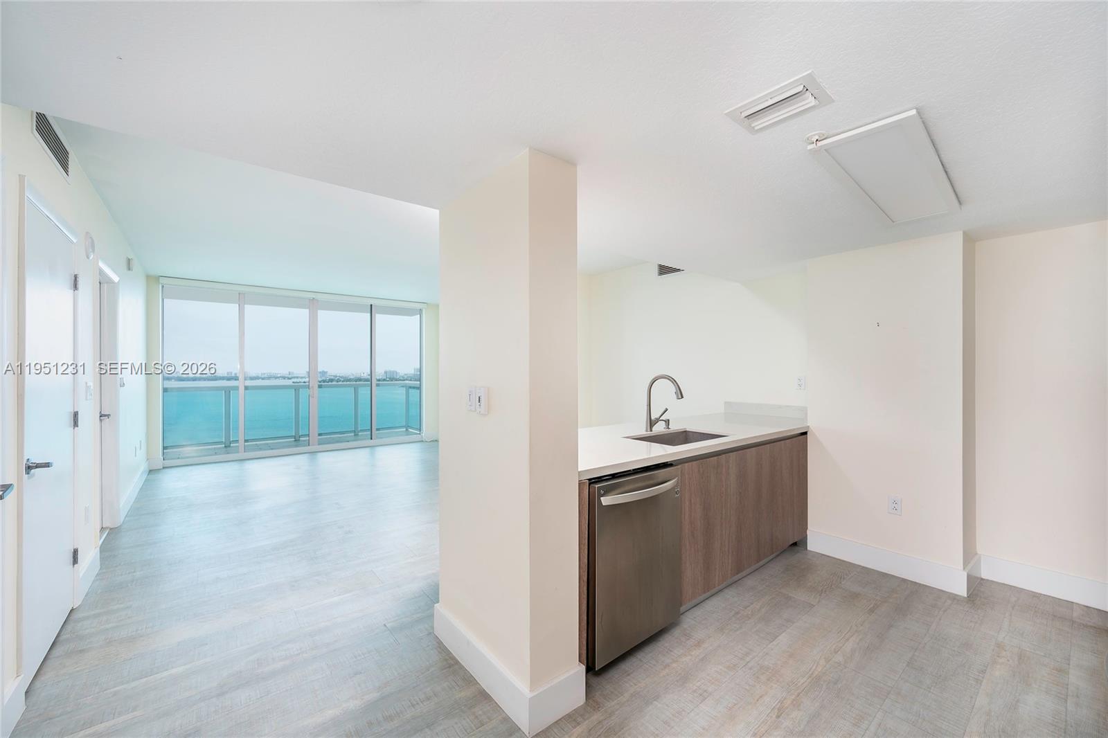 1800 N Bayshore Dr #2503, Miami FL 33132