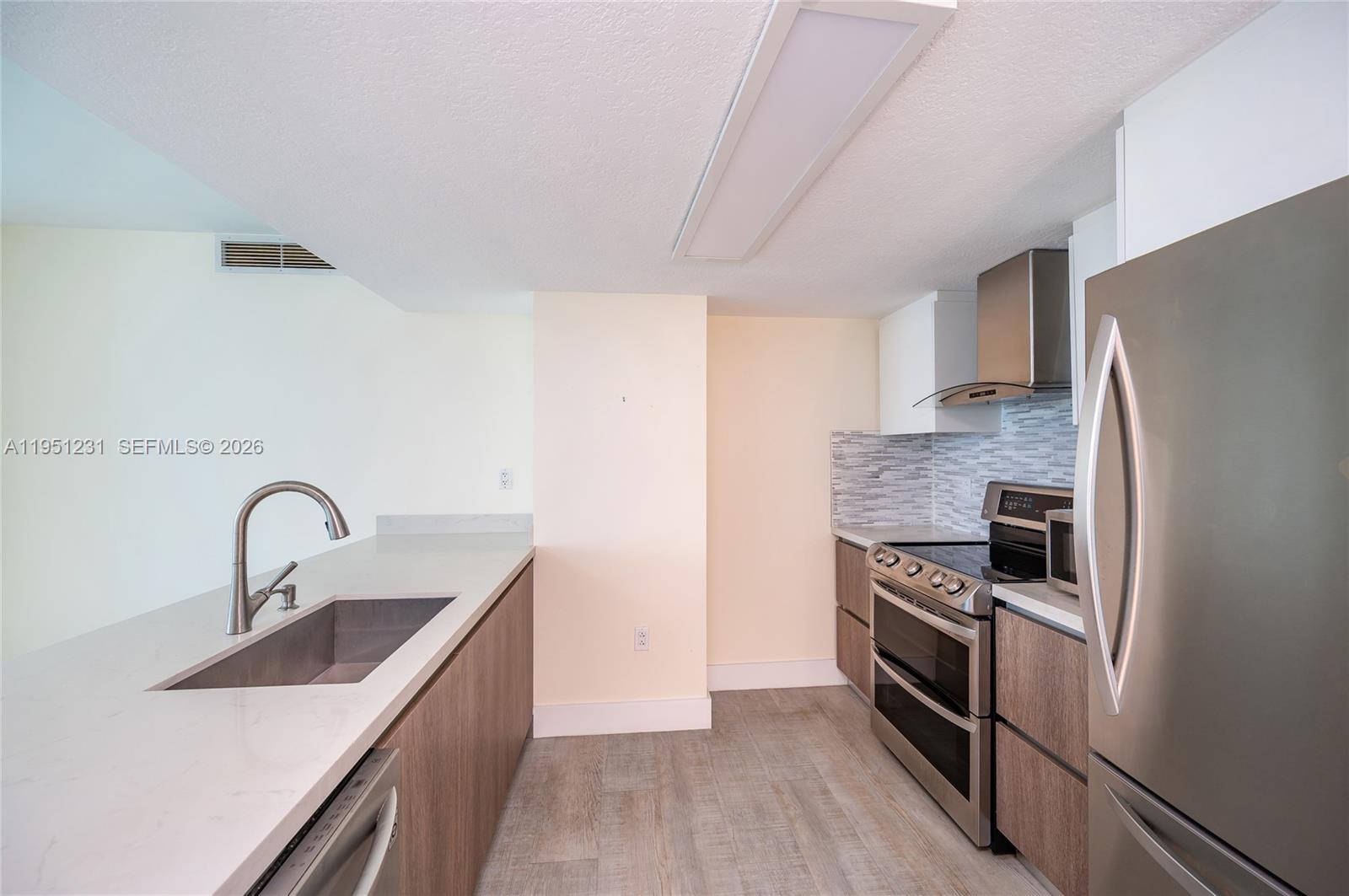 1800 N Bayshore Dr #2503, Miami FL 33132