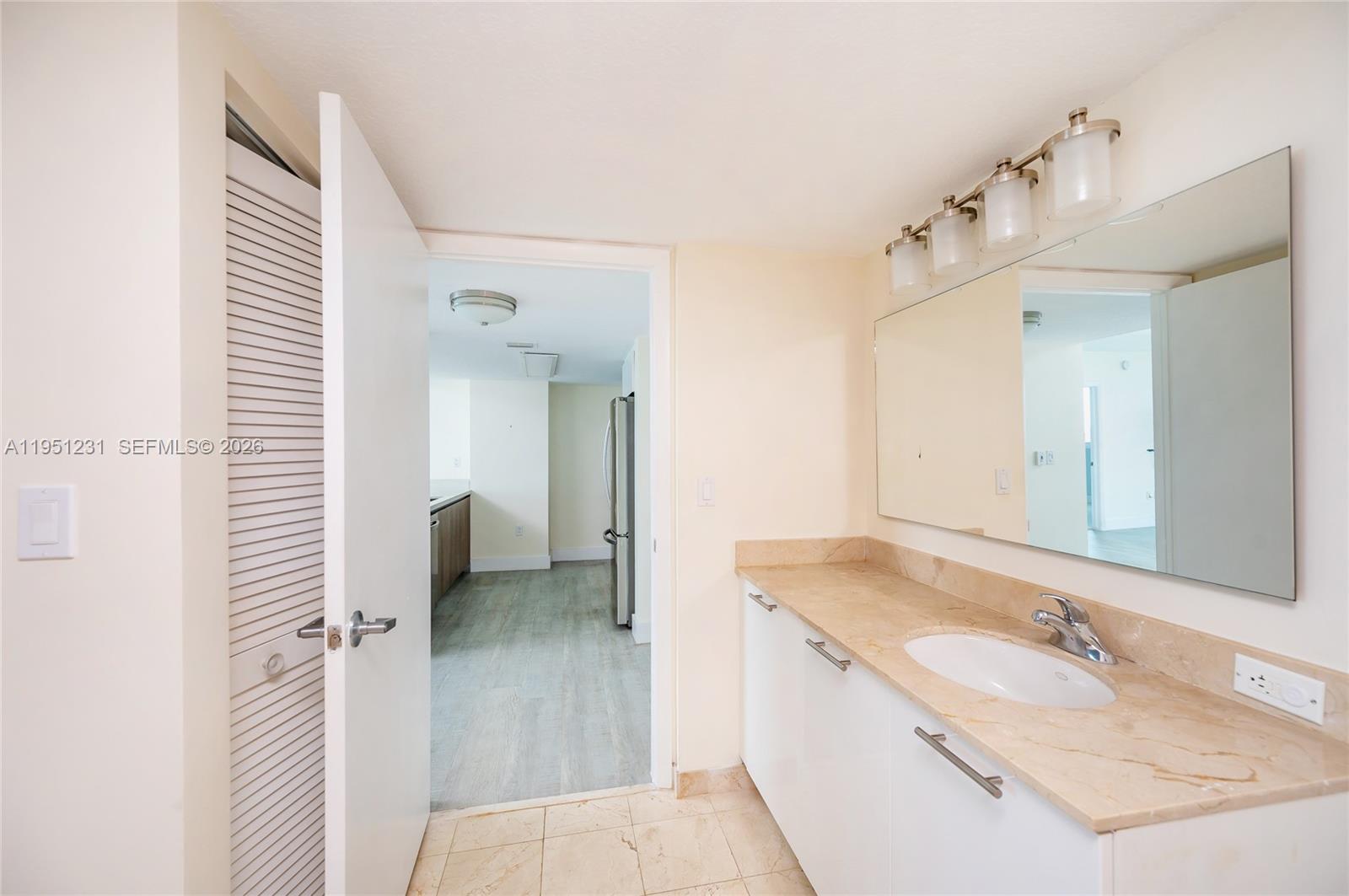 1800 N Bayshore Dr #2503, Miami FL 33132