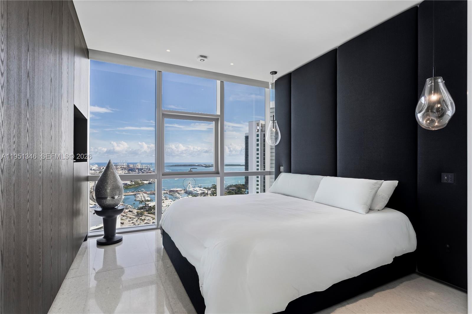 851 NE 1st Ave #3411, Miami FL 33132