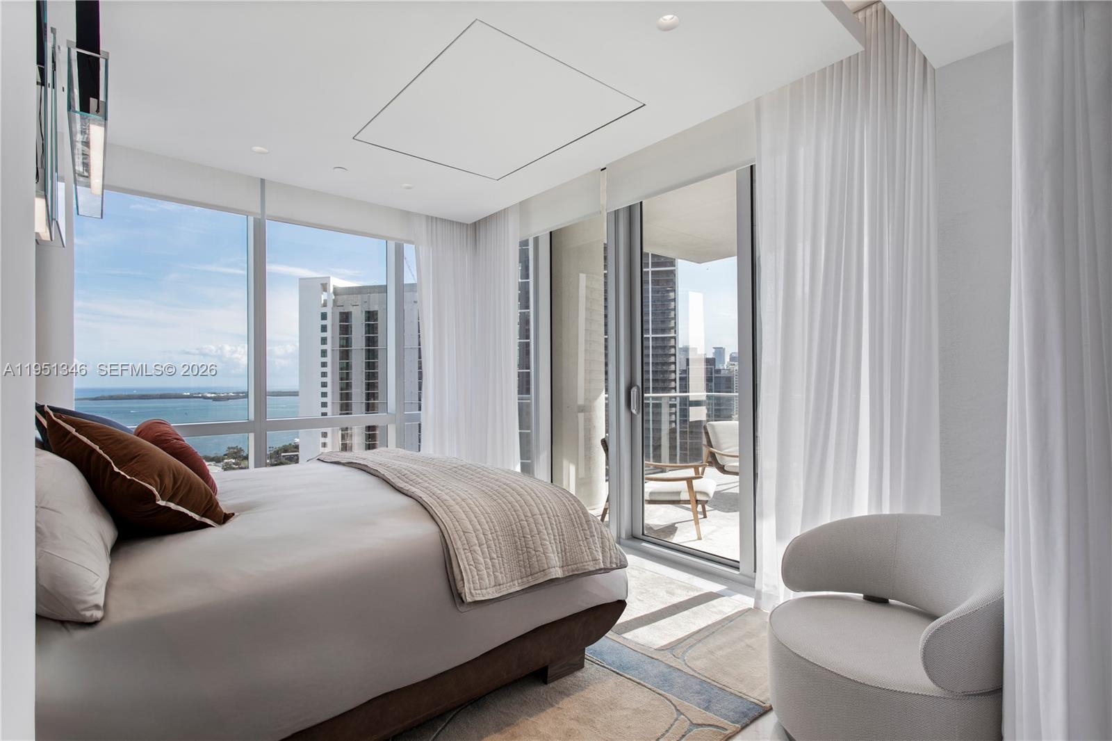 851 NE 1st Ave #3411, Miami FL 33132