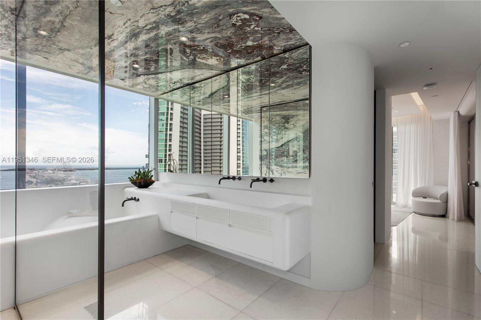 851 NE 1st Ave #3411, Miami FL 33132