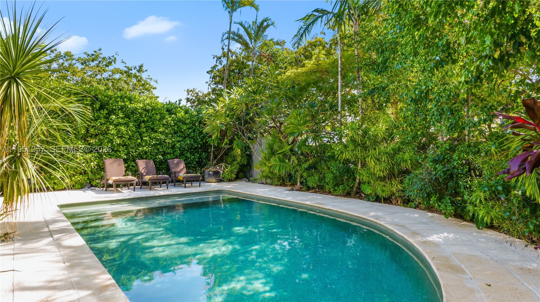 4805 Cherokee Ave, Miami Beach FL 33140