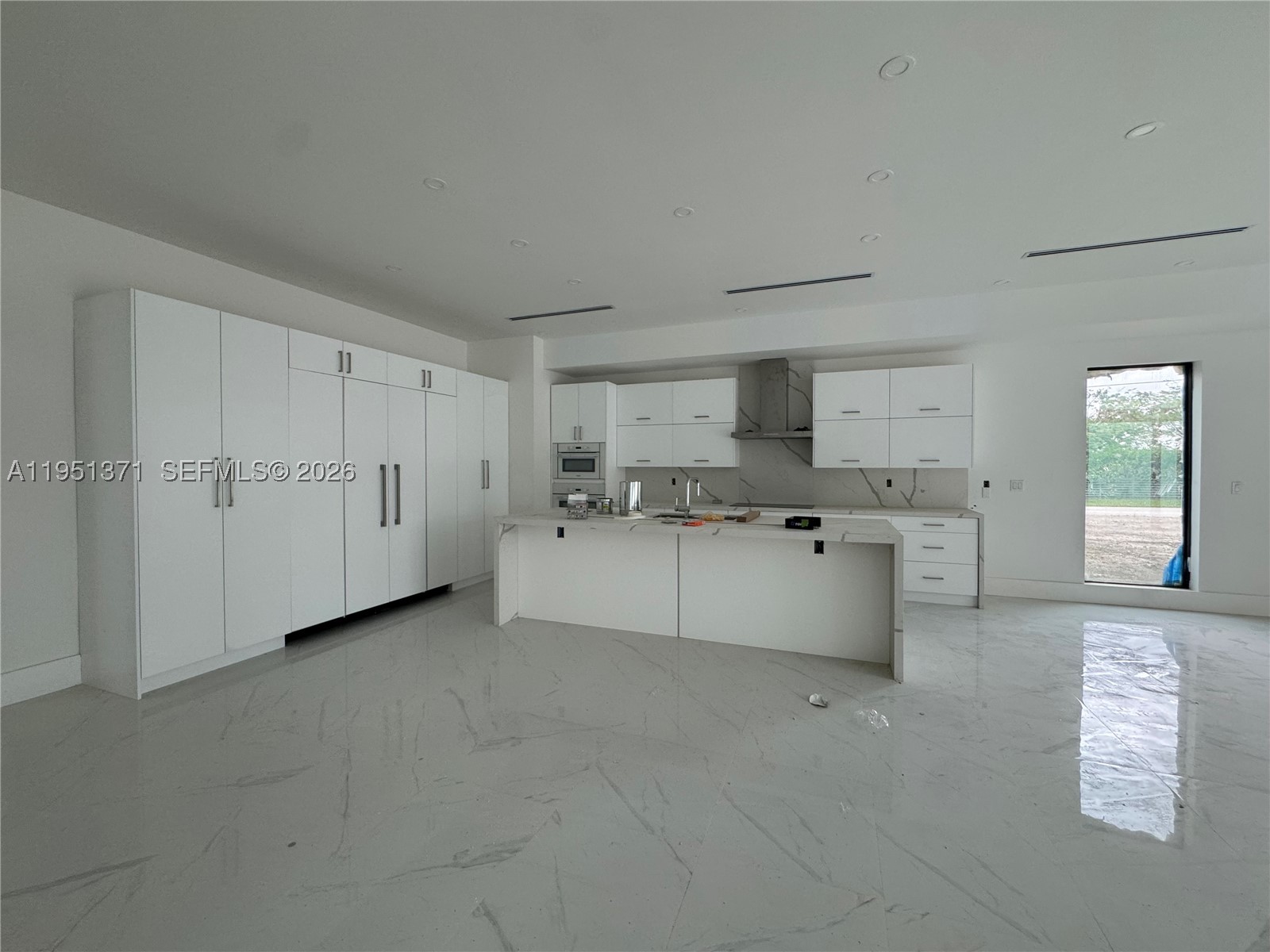 6190 SW 128th St, Pinecrest FL 33156