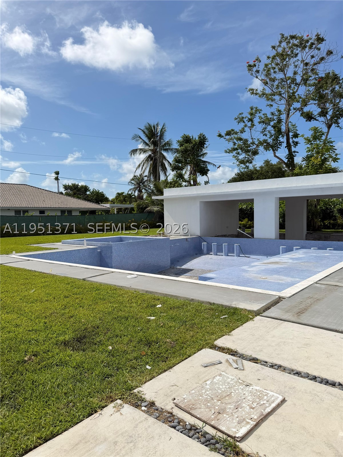 6190 SW 128th St, Pinecrest FL 33156