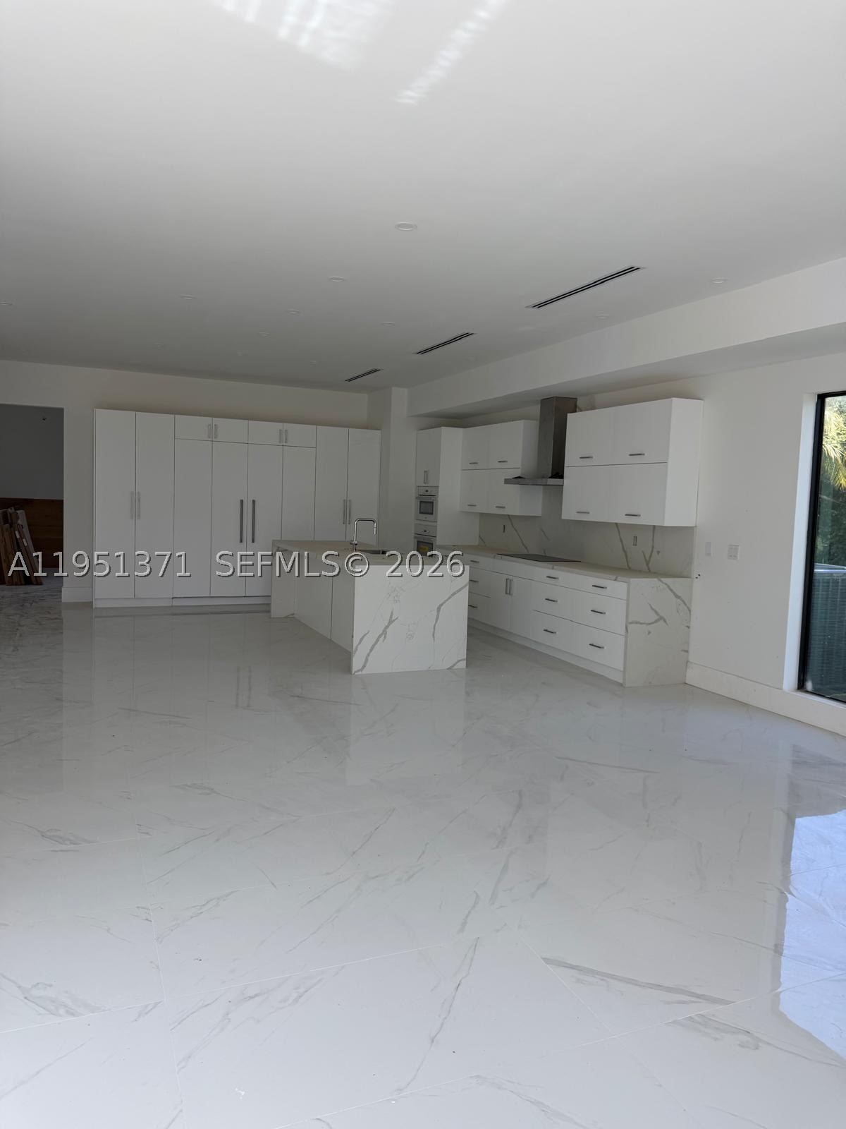 6190 SW 128th St, Pinecrest FL 33156