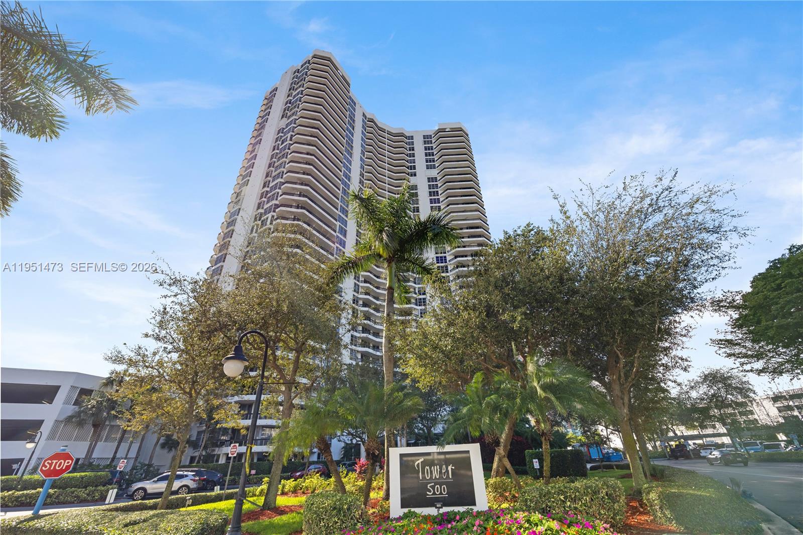 3530 Mystic Pointe Dr #1206, Aventura FL 33180