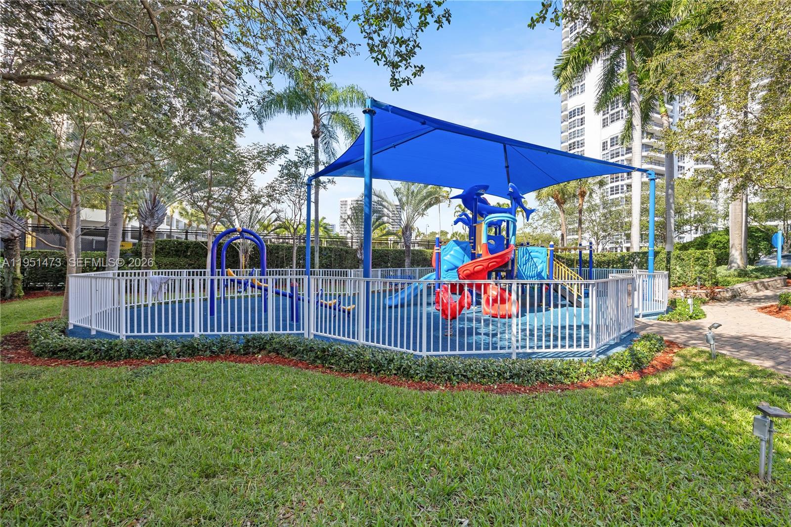 3530 Mystic Pointe Dr #1206, Aventura FL 33180