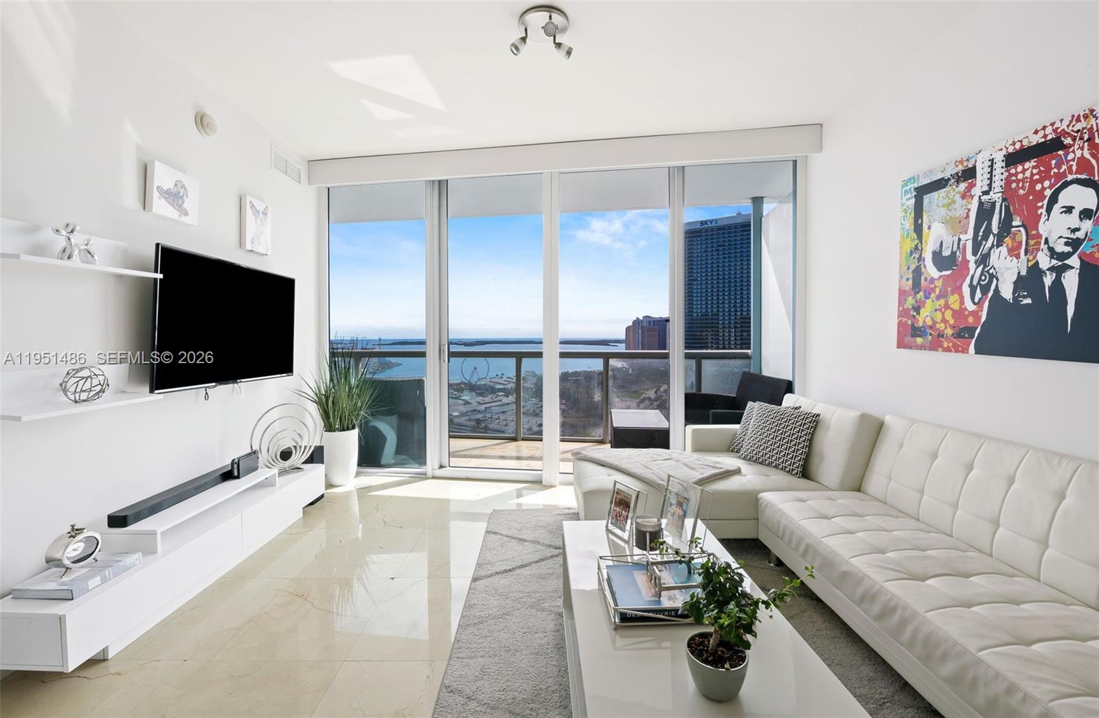 888 Biscayne Blvd #2802, Miami FL 33132