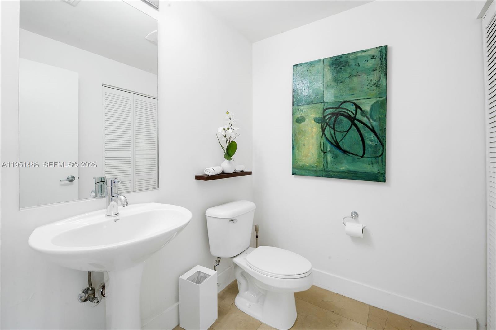 888 Biscayne Blvd #2802, Miami FL 33132