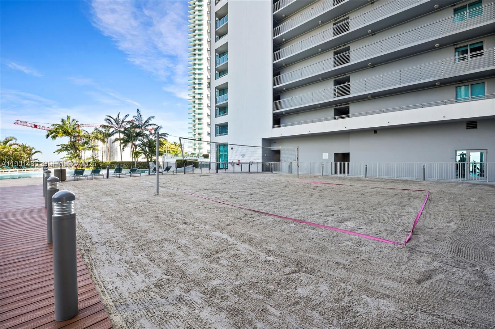 888 Biscayne Blvd #2802, Miami FL 33132