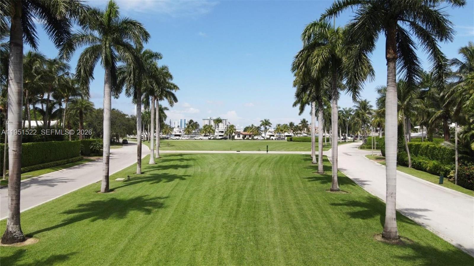 20 Park Dr #7, Bal Harbour FL 33154