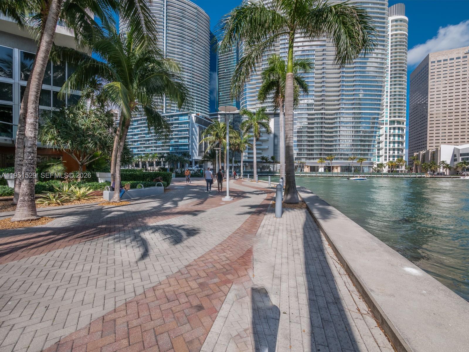 465 Brickell Ave #2304, Miami FL 33131