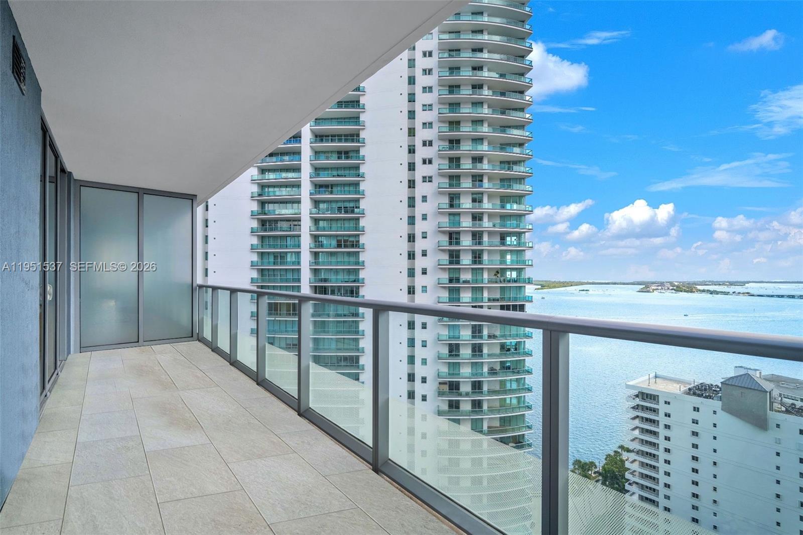 1300 Brickell Bay Dr #2507, Miami FL 33131