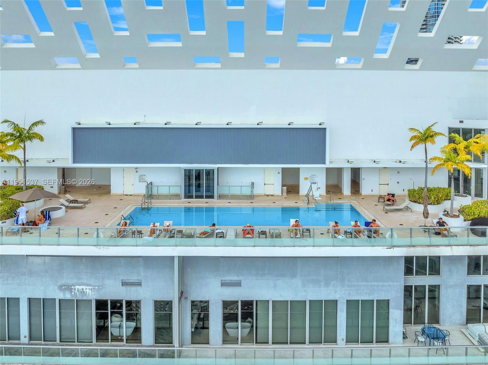 1300 Brickell Bay Dr #2507, Miami FL 33131