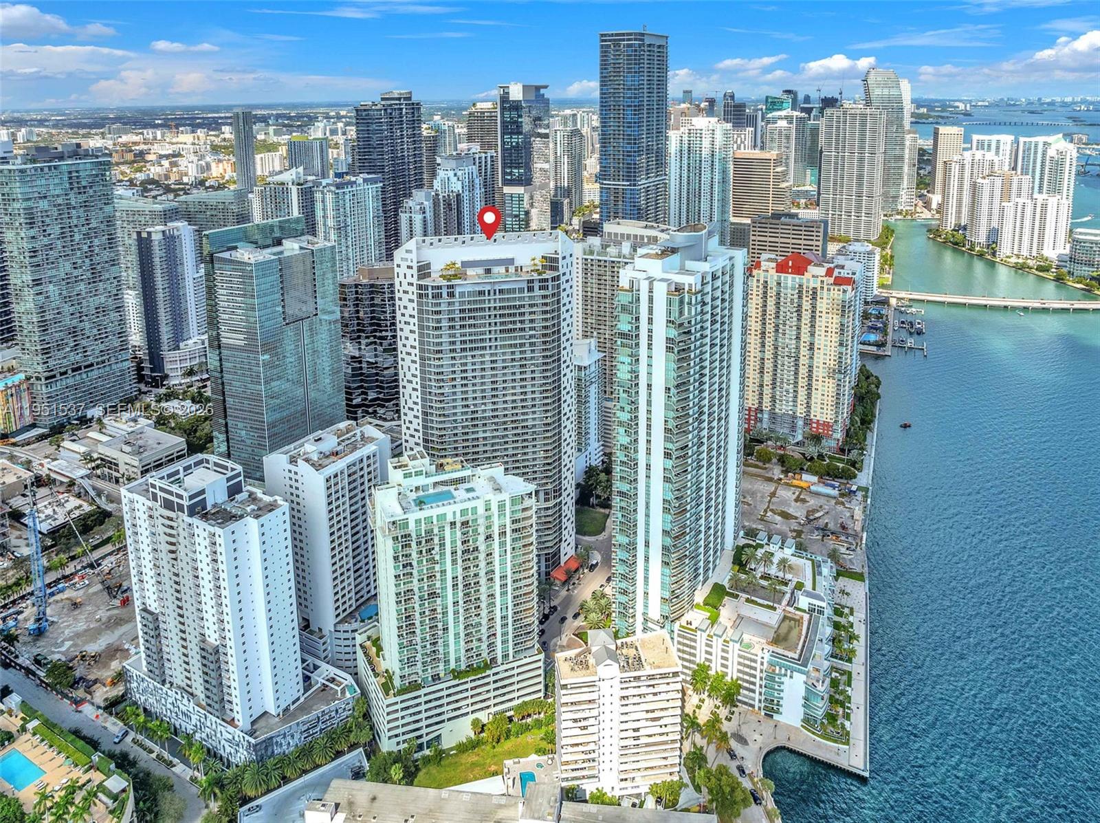 1300 Brickell Bay Dr #2507, Miami FL 33131