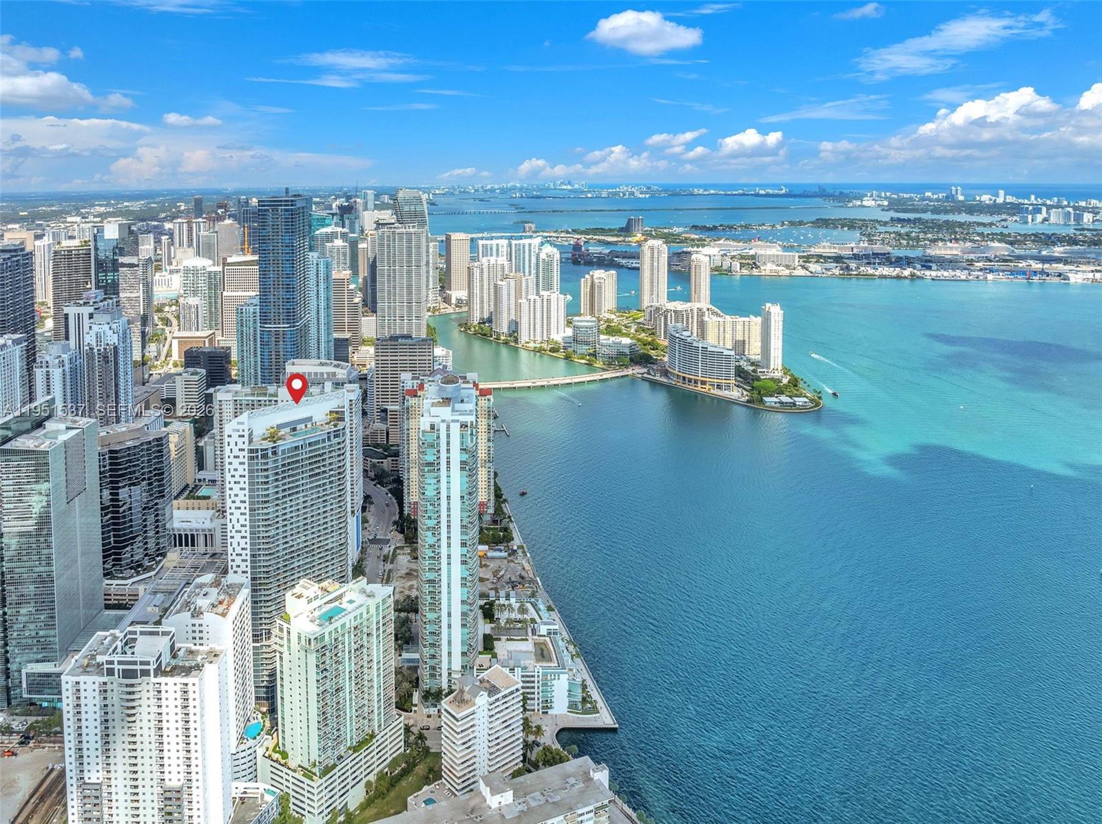 1300 Brickell Bay Dr #2507, Miami FL 33131