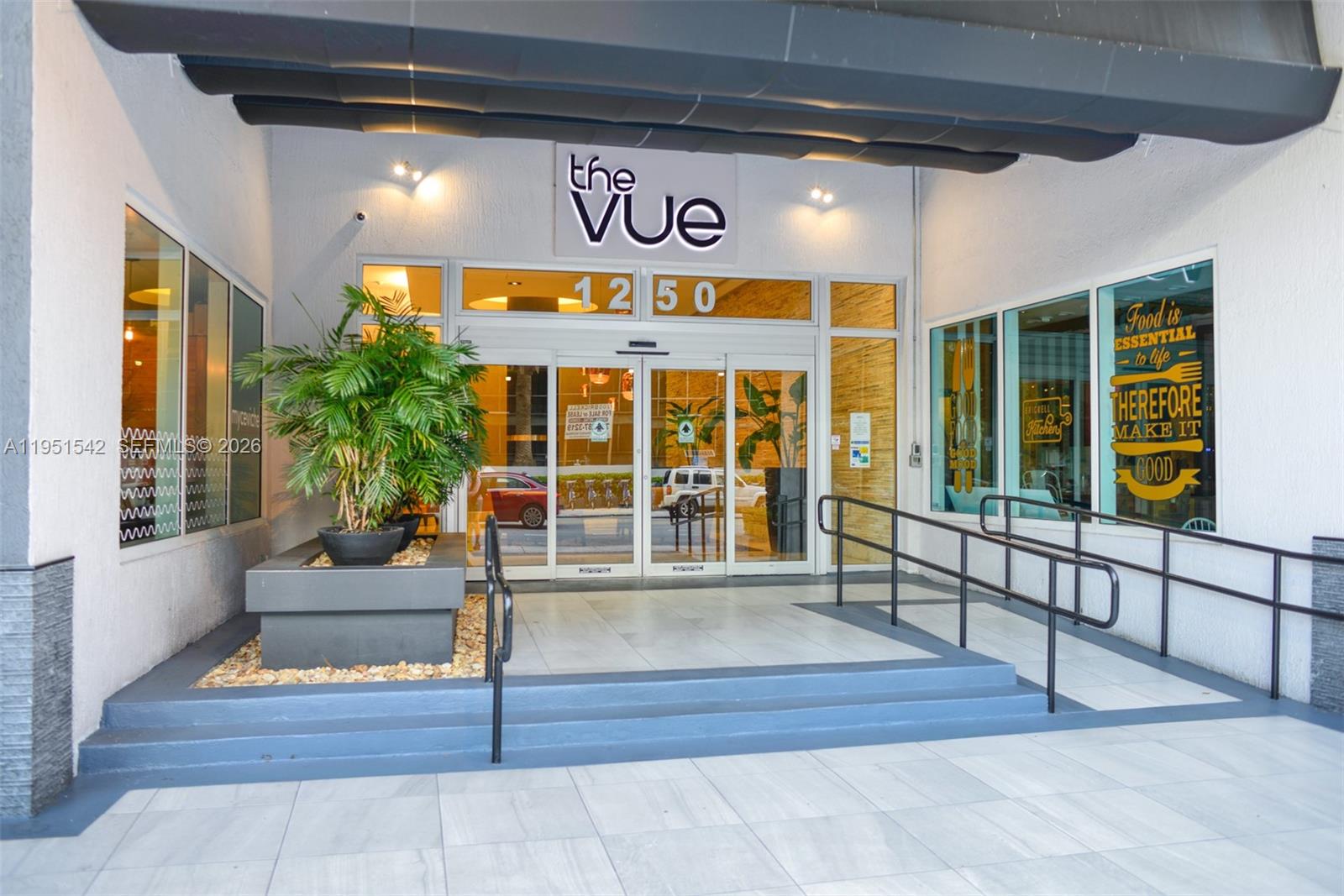 1250 S Miami Ave #1906, Miami FL 33130