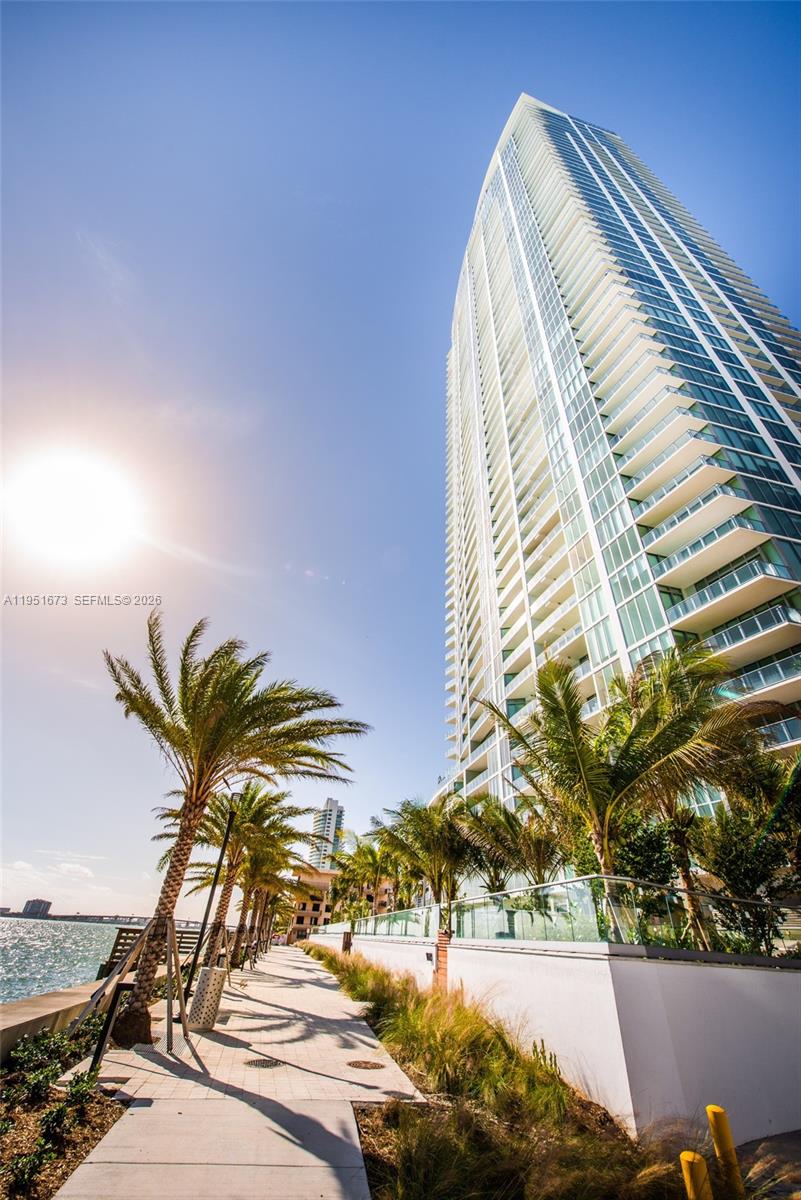 2900 NE 7th Ave #1903, Miami FL 33137