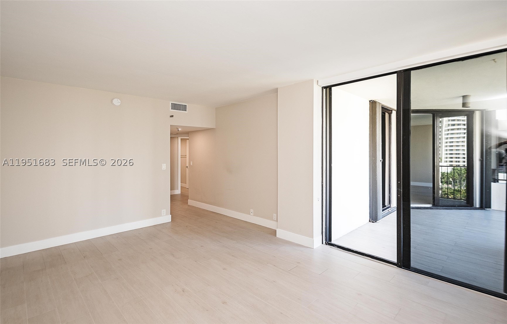 520 Brickell Key Dr #A1010, Miami FL 33131