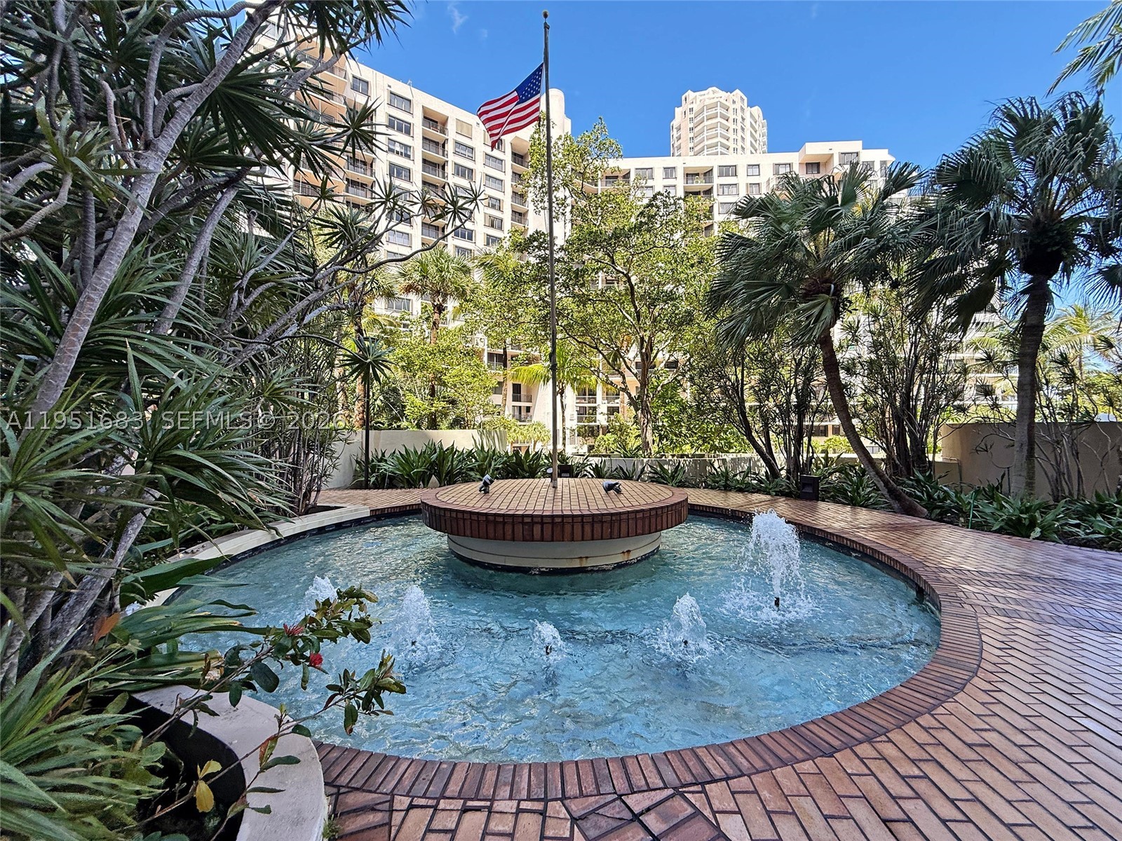 520 Brickell Key Dr #A1010, Miami FL 33131