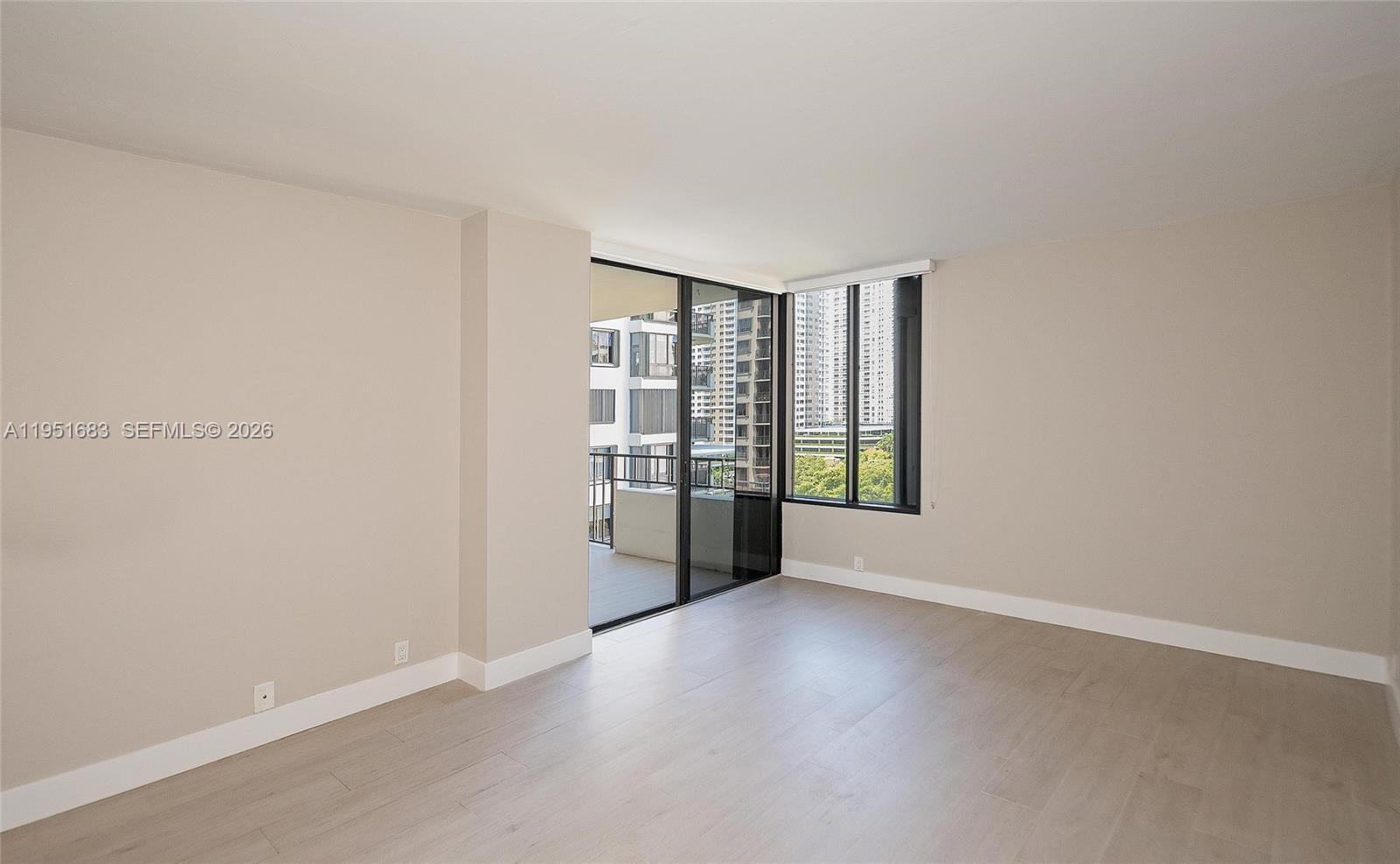 520 Brickell Key Dr #A1010, Miami FL 33131