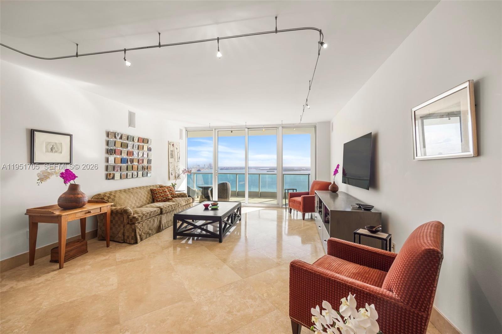 1331 Brickell Bay Dr #2807, Miami FL 33131