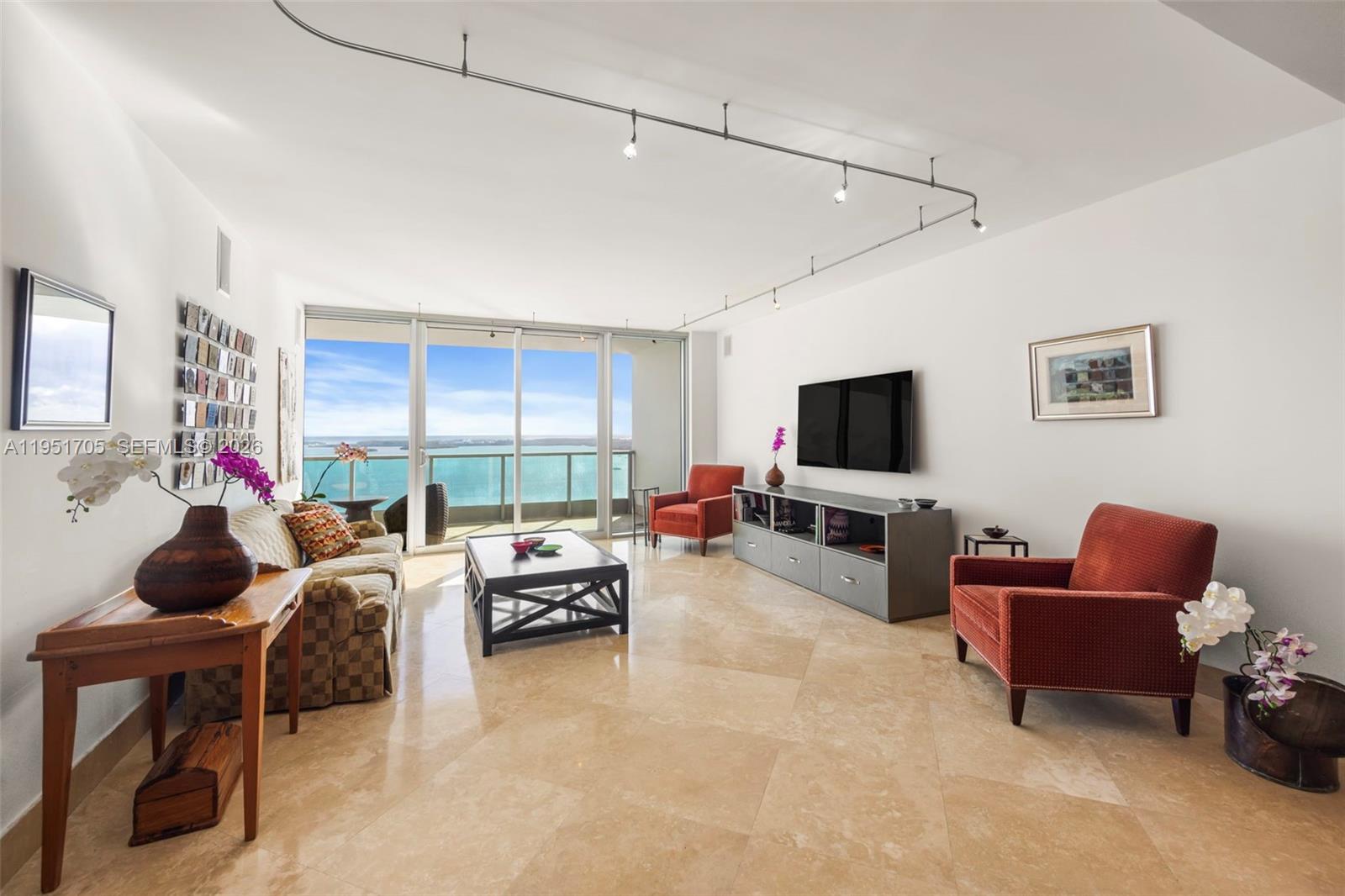 1331 Brickell Bay Dr #2807, Miami FL 33131