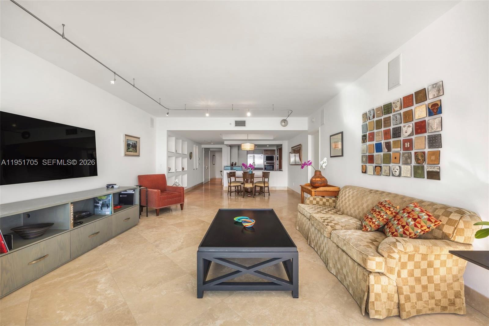1331 Brickell Bay Dr #2807, Miami FL 33131