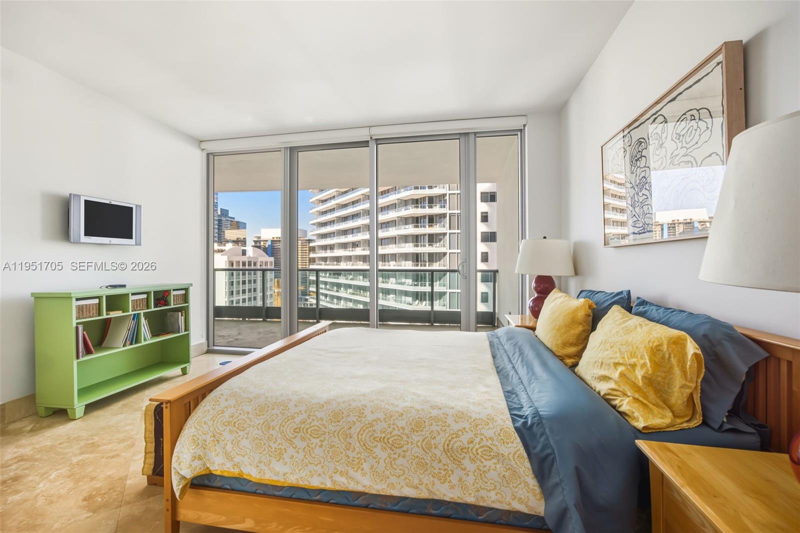 1331 Brickell Bay Dr #2807, Miami FL 33131