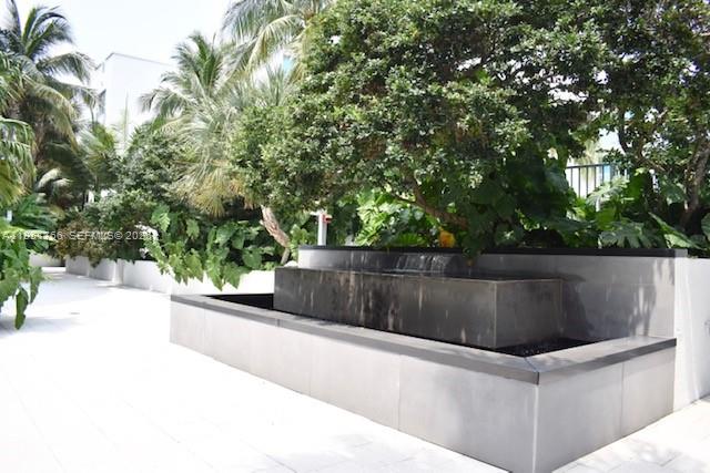 110 Washington Ave #1710, Miami Beach FL 33139